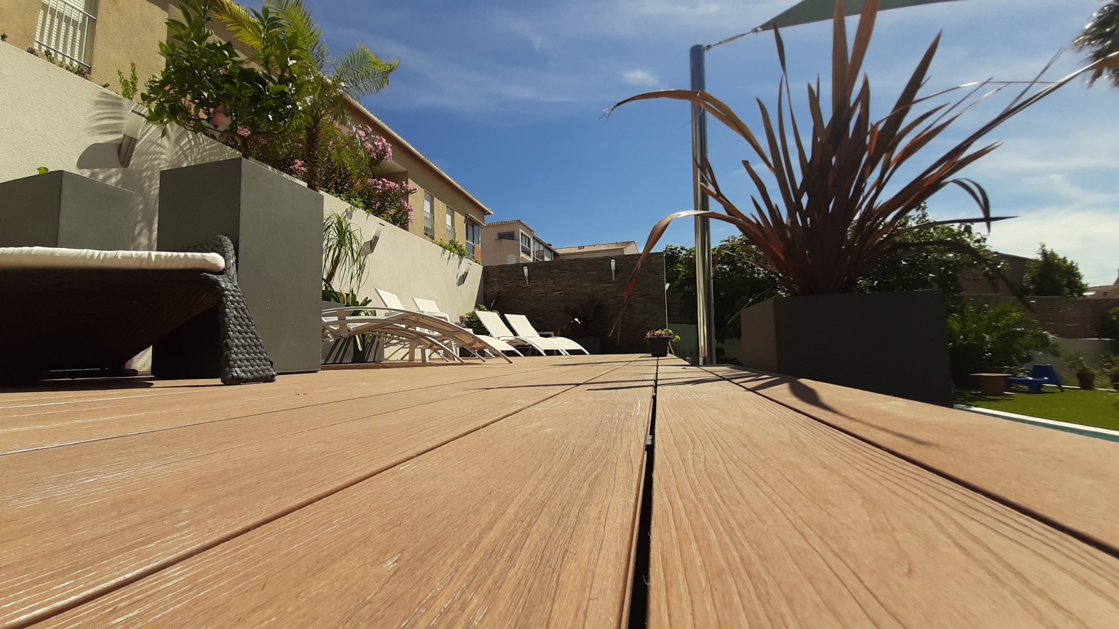 A closer look at Proposant Une Terrasse